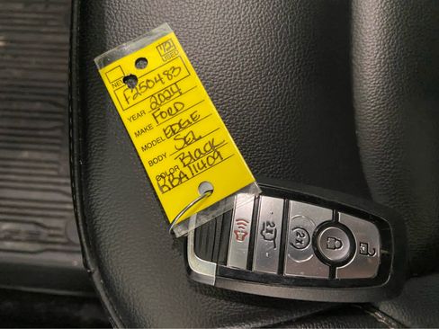 Used 2024 Ford Edge SEL w/ Convenience Package image 35