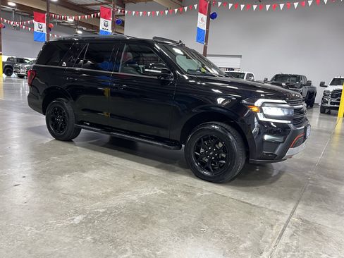 Used 2022 Ford Expedition Timberline image 7