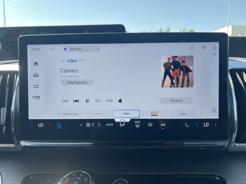 New 2025 Ford Expedition Max Platinum w/ Driver's Package image 26