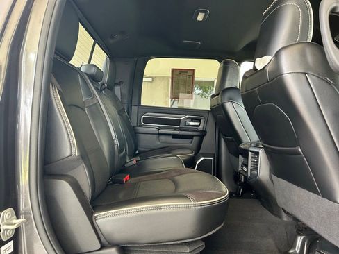 Used 2024 RAM 2500 Laramie w/ Night Edition AWD/4WD image 31