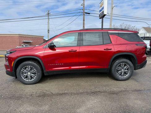 New 2026 Chevrolet Traverse LT image 5