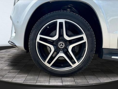 Used 2018 Mercedes-Benz GLS 550 4MATIC w/ Driver Assistance Package image 29