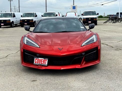 Used 2025 Chevrolet Corvette Z06 image 6