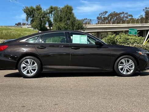 Certified 2018 Honda Accord LX image 4