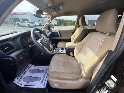 Used 2022 Toyota 4Runner SR5 AWD/4WD image 13