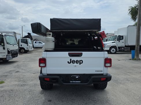 Used 2020 Jeep Gladiator Sport w/ Quick Order Package 24S AWD/4WD image 6