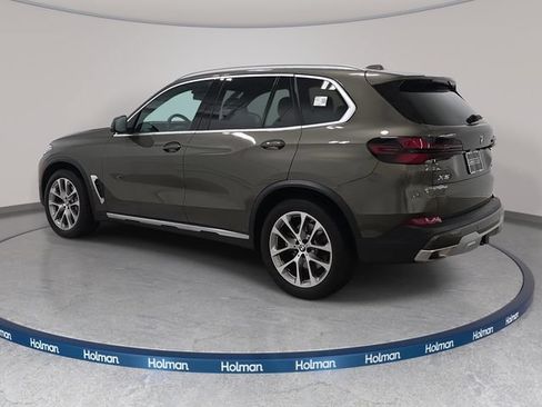Used 2024 BMW X5 xDrive40i w/ Premium Package AWD/4WD image 7