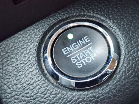 Used 2022 Ford F350 Platinum w/ FX4 Off-Road Package image 21