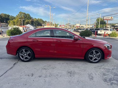 Used 2018 Mercedes-Benz CLA 250 4MATIC image 7