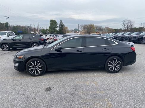 Used 2025 Chevrolet Malibu RS image 34