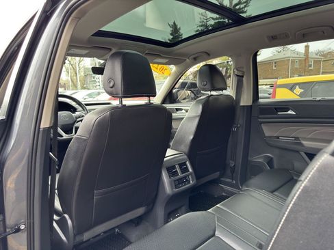 Used 2023 Volkswagen Atlas SE AWD/4WD image 29