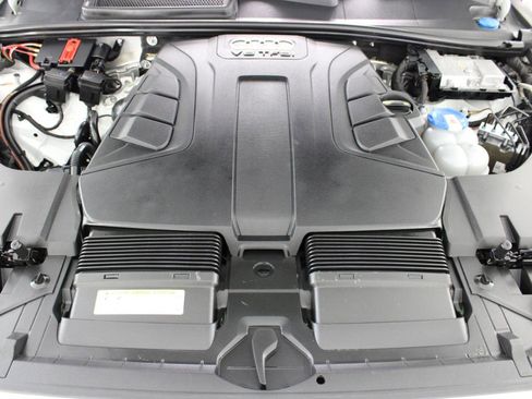 Used 2017 Audi Q7 3.0T Prestige w/ Prestige Package image 85