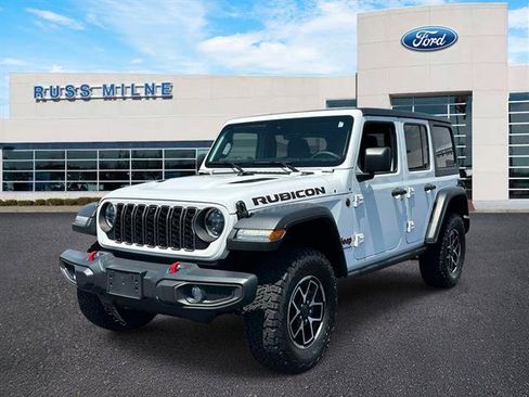 Used 2024 Jeep Wrangler Unlimited Rubicon w/ Dual Top Group AWD/4WD image 6