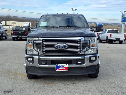 Used 2022 Ford F350 XLT w/ XLT Premium Package image 2