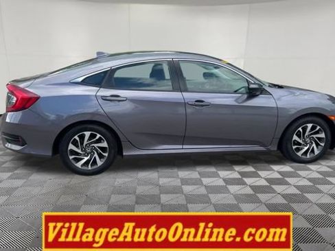 Used 2017 Honda Civic EX image 38