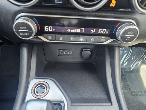 Used 2021 Nissan Sentra SV FWD image 38