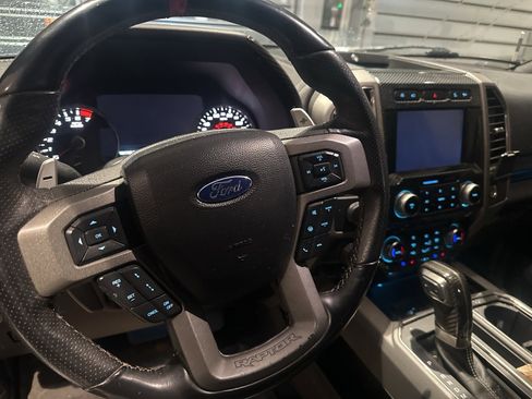 Used 2019 Ford F150 Raptor w/ Equipment Group 802A Luxury image 8