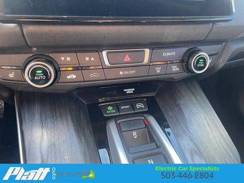 Used 2019 Honda Clarity Plug-In Hybrid image 24