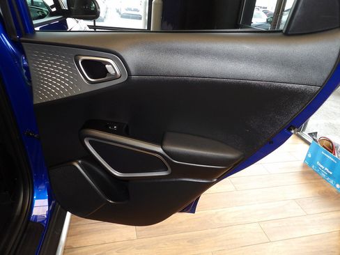 Used 2022 Kia Soul X-Line FWD image 15