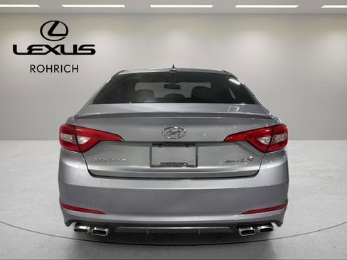Used 2017 Hyundai Sonata Sport 2.0T w/ Cargo Package image 7