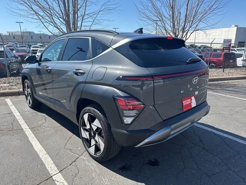 Used 2025 Hyundai Kona Limited image 3