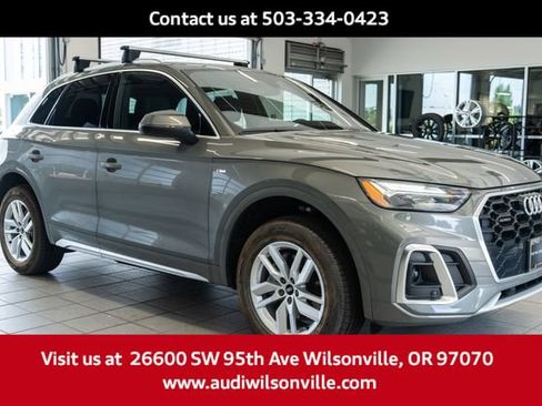 Used 2023 Audi Q5 2.0T Premium w/ Convenience Package AWD/4WD image 1