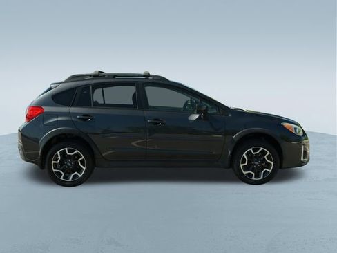 Used 2016 Subaru Crosstrek 2.0i Premium AWD/4WD image 10