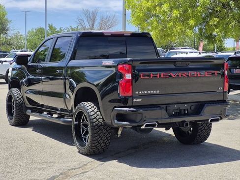 Used 2025 Chevrolet Silverado 1500 LT Trail Boss w/ Convenience Package II AWD/4WD image 4