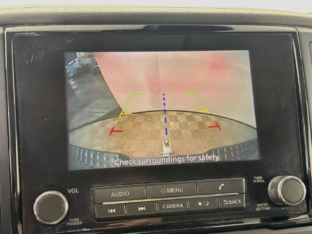 Used 2022 Nissan Titan SV RWD image 18