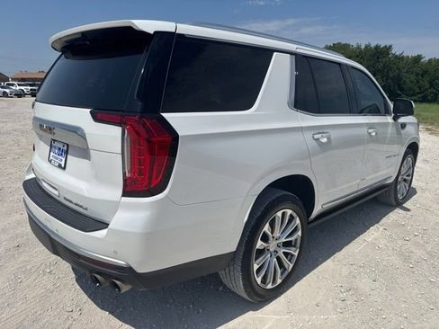Used 2022 GMC Yukon Denali RWD image 8