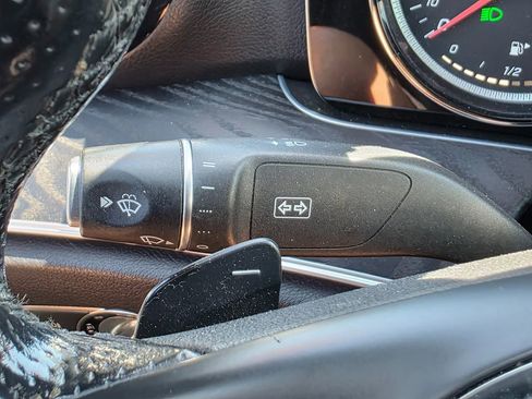 Used 2018 Mercedes-Benz E 300 image 31