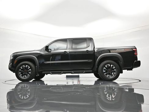 Used 2023 Nissan Frontier PRO-4X w/ Tow Package AWD/4WD image 43