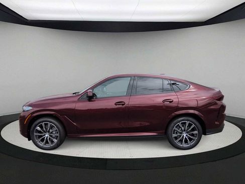 New 2026 BMW X6 xDrive40i w/ Premium Package image 5
