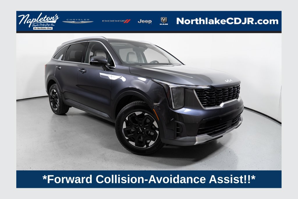 Used 2025 Kia Sorento S AWD/4WD image 1