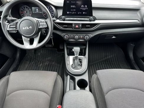 Used 2024 Kia Forte LXS FWD image 13