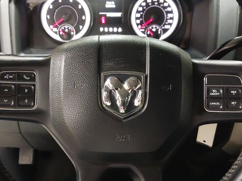 Used 2015 RAM 2500 Big Horn image 35