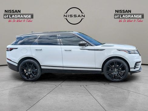 Used 2022 Land Rover Range Rover Velar R-Dynamic S AWD/4WD image 4