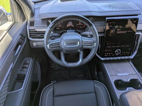 New 2026 GMC Acadia Denali w/ Super Cruise Package image 19