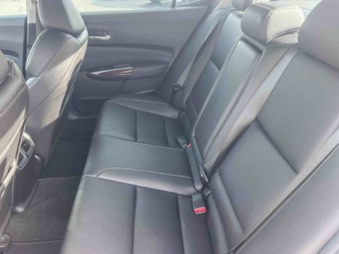 Used 2016 Acura TLX image 18
