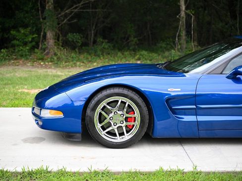 Used 2003 Chevrolet Corvette Z06 w/ Memory Package, 3 Drivers RWD image 36