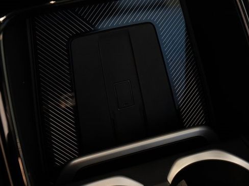 Used 2024 BMW X1 xDrive28i w/ Technology Package image 30