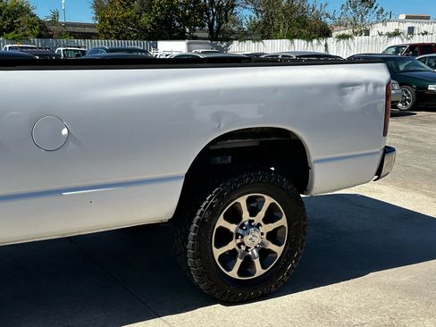 Used 2004 Dodge Ram 3500 Truck SLT w/ Trailer Tow Group image 15