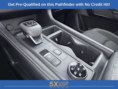 Used 2023 Nissan Pathfinder S image 19