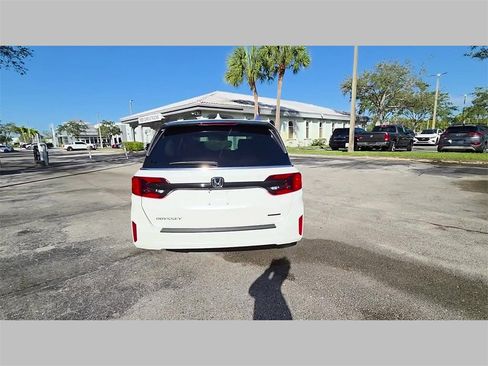 Used 2025 Honda Odyssey Touring image 28