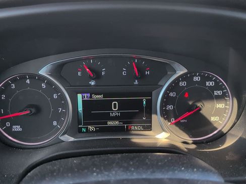 Used 2019 GMC Acadia SLE w/ Driver Alert Package I image 11