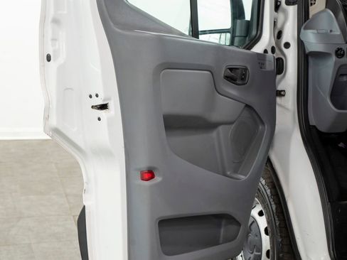 Used 2016 Ford Transit 150 130 Low Roof RWD image 6