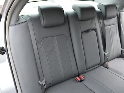 Used 2010 Lincoln MKZ FWD image 17