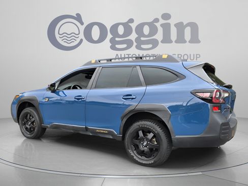 Used 2023 Subaru Outback Wilderness AWD/4WD image 3