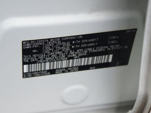 Used 2017 Toyota RAV4 LE image 24