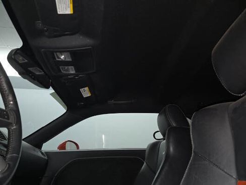 Used 2008 Dodge Challenger SRT8 image 7